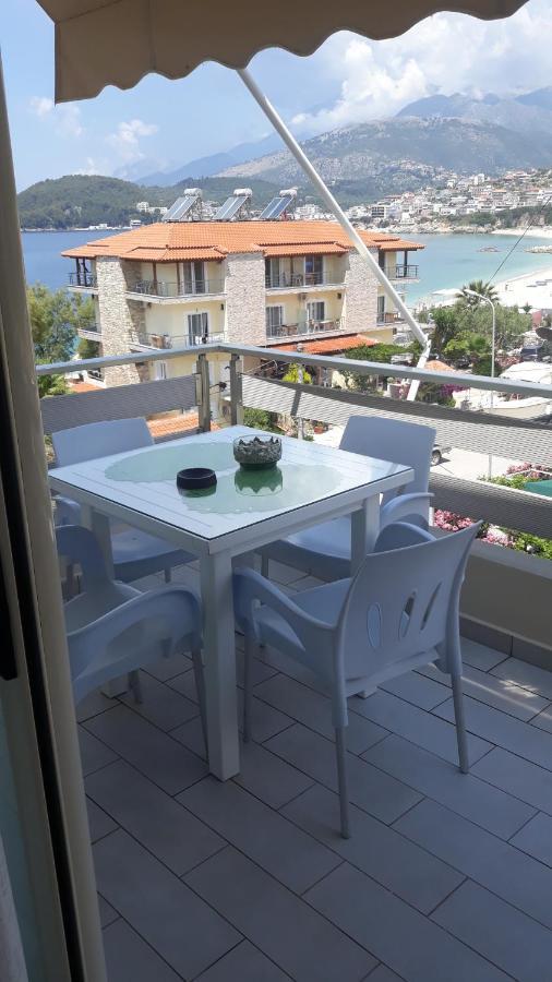 Menikos Apartments Himare Exterior photo